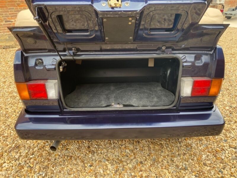 VOLKSWAGEN Convertible GOLF GTI RIVAGE (1993)