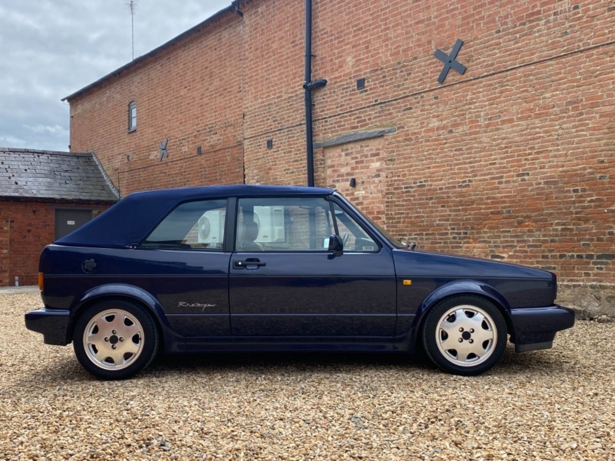 VOLKSWAGEN Convertible GOLF GTI RIVAGE (1993)