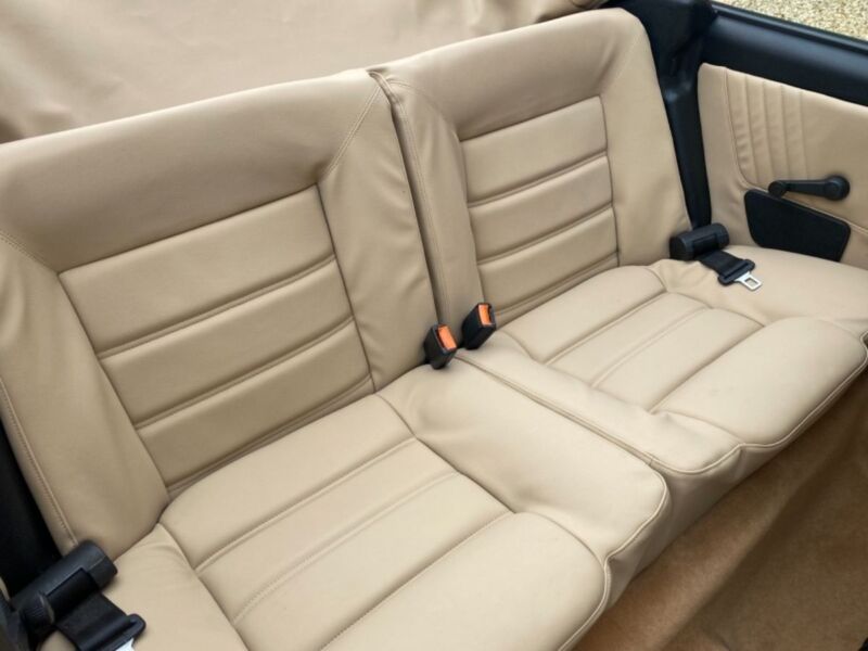 VOLKSWAGEN Convertible GOLF GTI RIVAGE (1993)