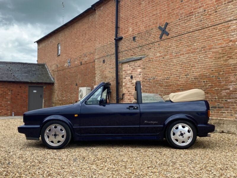 VOLKSWAGEN Convertible GOLF GTI RIVAGE (1993)